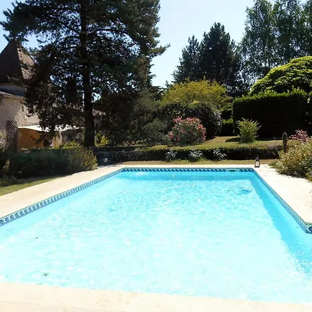 Le Colombier Bed & Breakfast 4*
