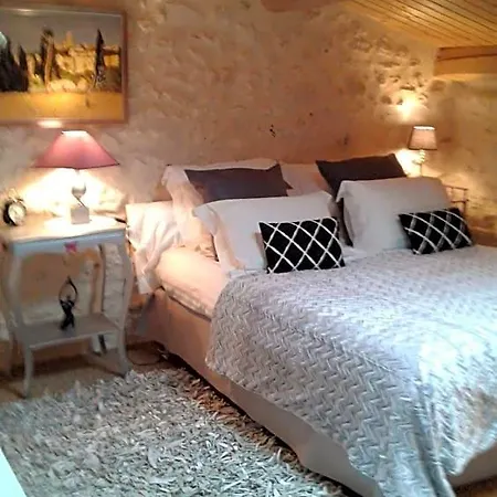 Le Colombier Bed & Breakfast 4*